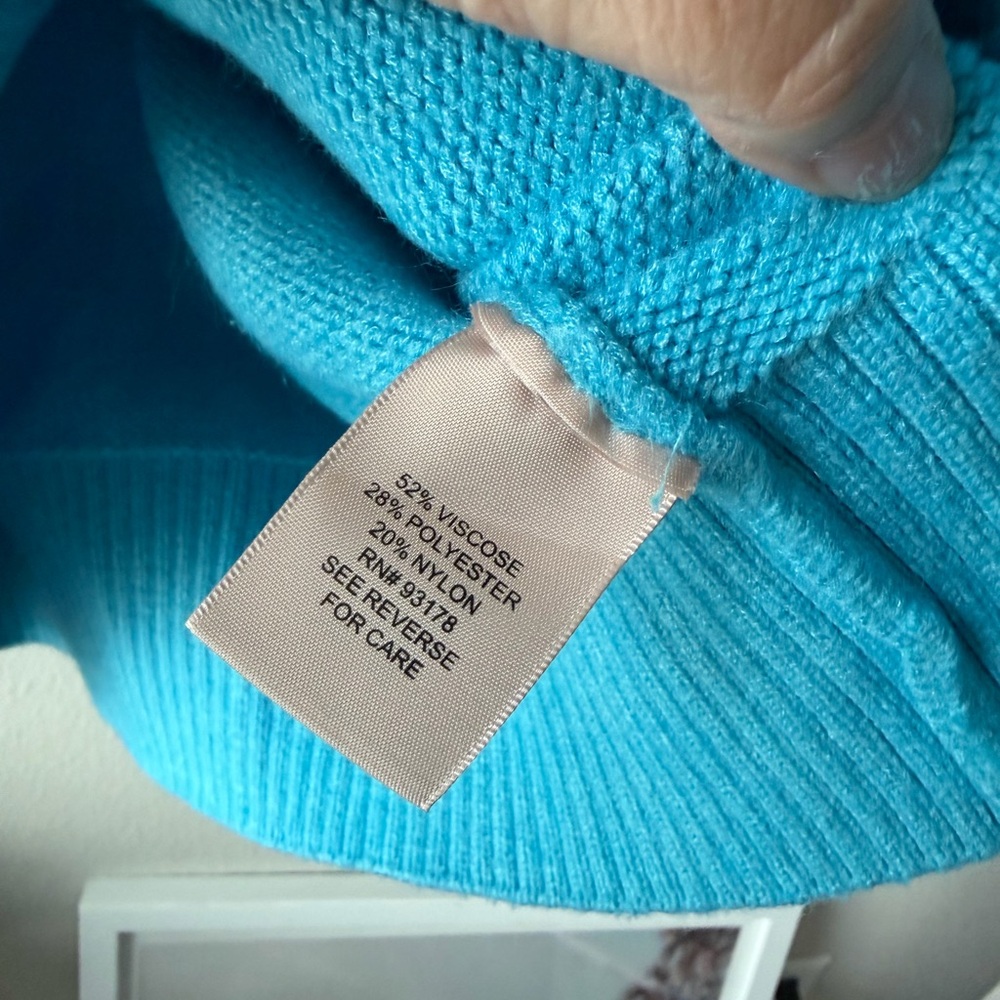 Philosophy Bright Blue Knit Sweater - Picture 4 of 11